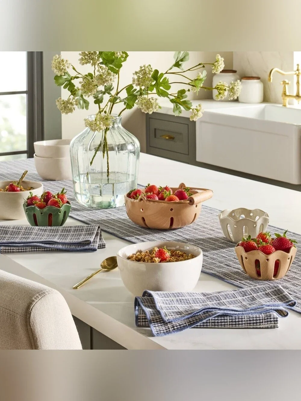 Hearth & Hand With Magnolia Set of 4 Foundational Cereal Bowls